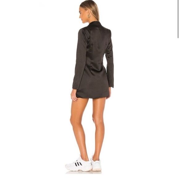 Superdown Black Satin Miley Oversized Blazer Dress Women's Size Small NWT - Picture 9 of 9